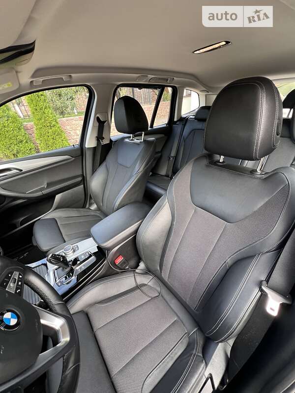 Внедорожник / Кроссовер BMW X3 2019 в Житомире