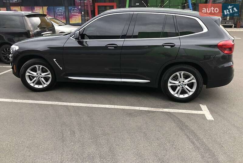Внедорожник / Кроссовер BMW X3 2018 в Киеве
