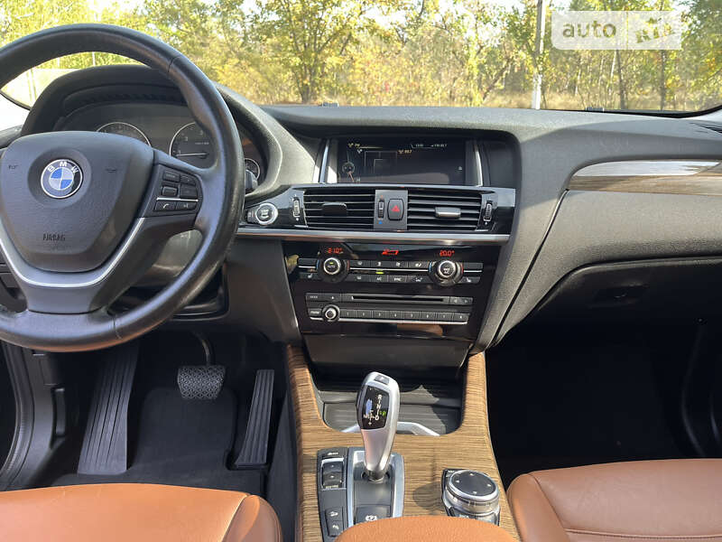 Внедорожник / Кроссовер BMW X3 2014 в Киеве