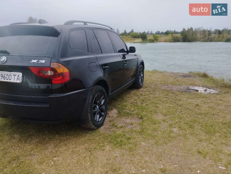 Внедорожник / Кроссовер BMW X3 2004 в Шостке