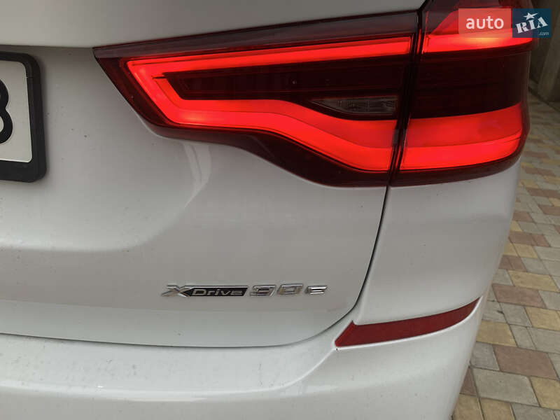 Внедорожник / Кроссовер BMW X3 2021 в Одессе
