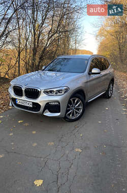 Внедорожник / Кроссовер BMW X3 2018 в 
