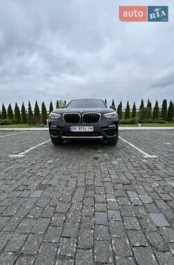 Внедорожник / Кроссовер BMW X3 2018 в Ровно