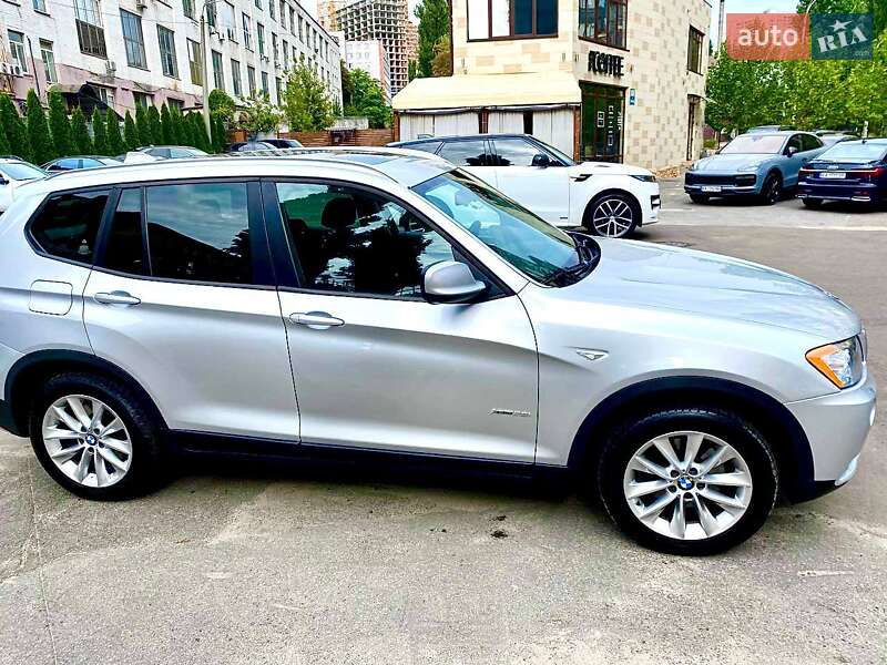 Внедорожник / Кроссовер BMW X3 2014 в Киеве