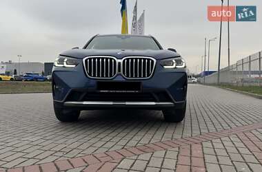 Позашляховик / Кросовер BMW X3 2021 в 