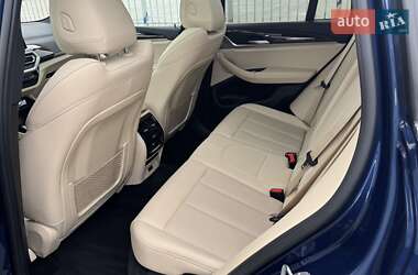 Позашляховик / Кросовер BMW X3 2021 в 