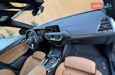 Внедорожник / Кроссовер BMW X3 2021 в 