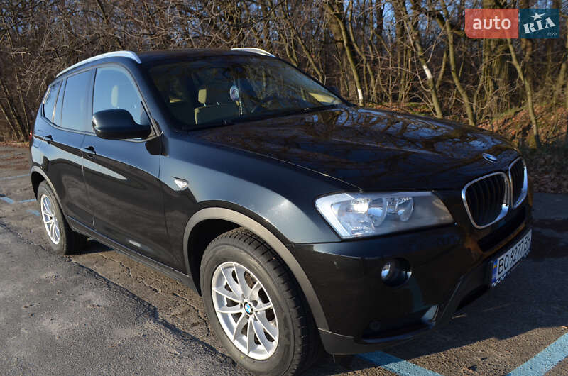 Внедорожник / Кроссовер BMW X3 2013 в Киеве