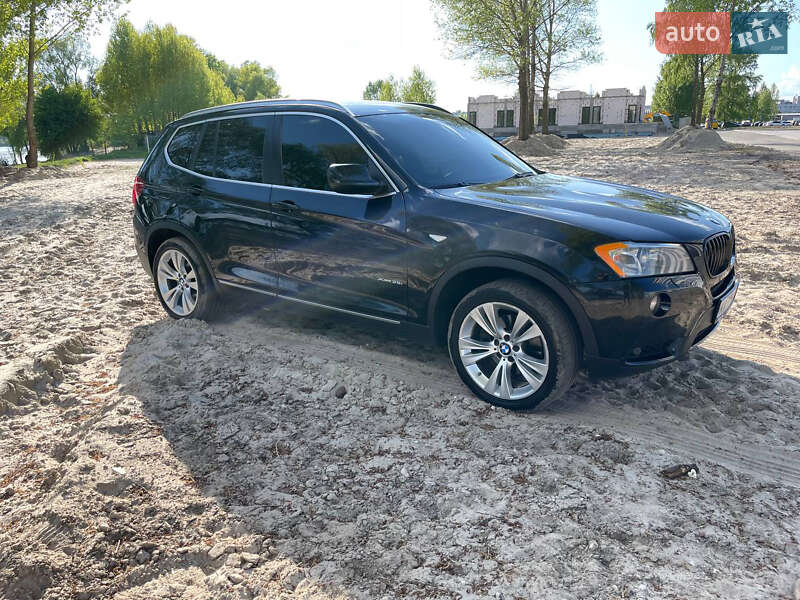 Внедорожник / Кроссовер BMW X3 2011 в Киеве