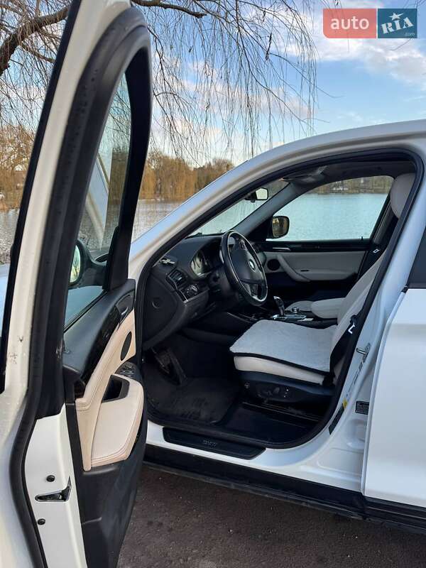 Внедорожник / Кроссовер BMW X3 2013 в Ровно