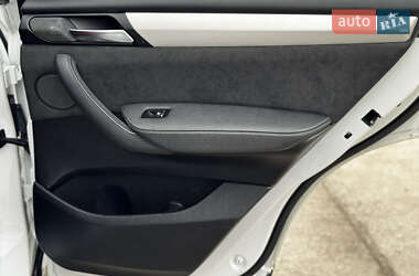 Внедорожник / Кроссовер BMW X3 2015 в 