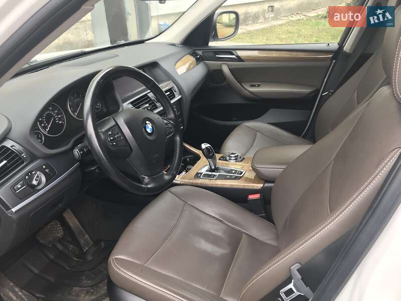 Внедорожник / Кроссовер BMW X3 2012 в Судовой Вишне