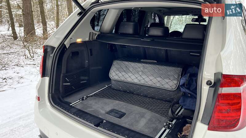 Внедорожник / Кроссовер BMW X3 2014 в Киеве