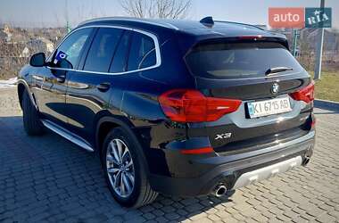 Внедорожник / Кроссовер BMW X3 2018 в Золочеве