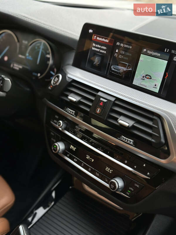 Внедорожник / Кроссовер BMW X3 2018 в Трускавце
