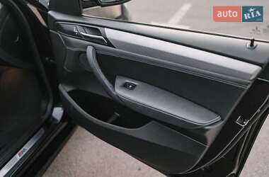 Внедорожник / Кроссовер BMW X3 2015 в 
