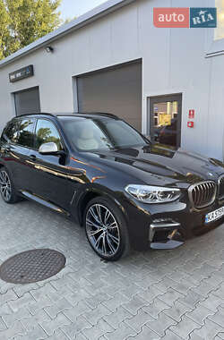 Внедорожник / Кроссовер BMW X3 2021 в 