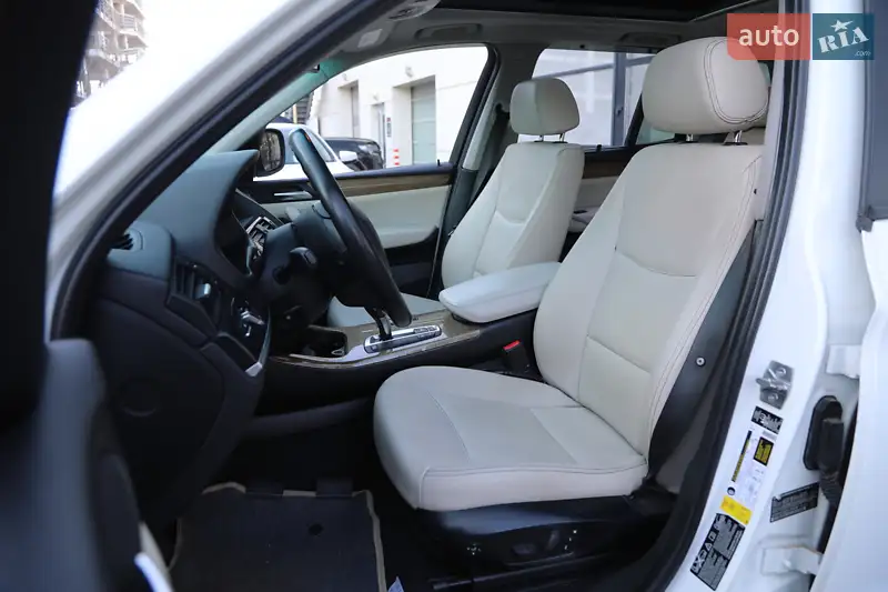 BMW X3 2012