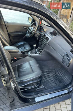 Внедорожник / Кроссовер BMW X3 2005 в 