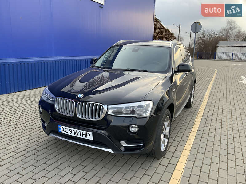 Внедорожник / Кроссовер BMW X3 2016 в Нововолынске