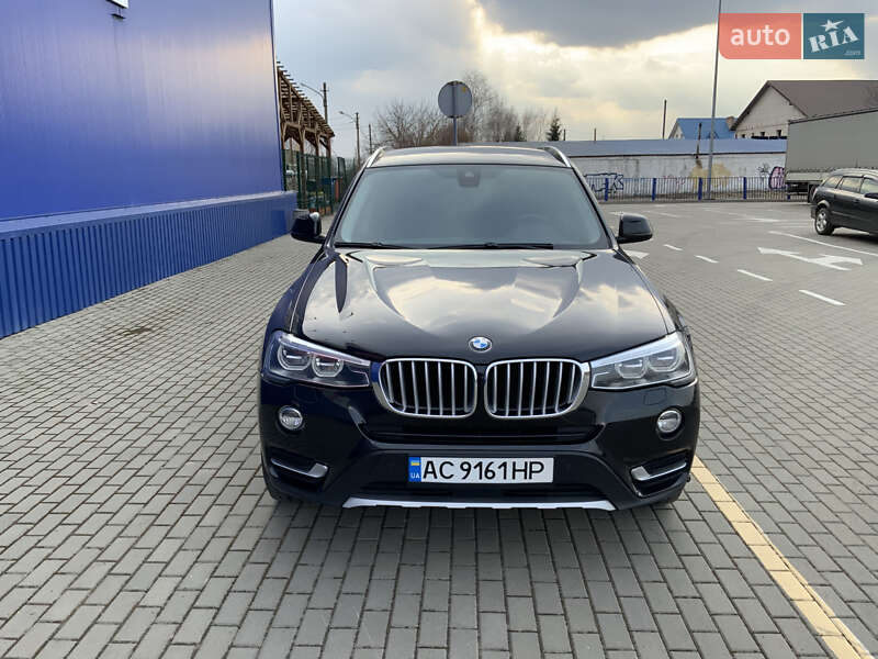Внедорожник / Кроссовер BMW X3 2016 в Нововолынске