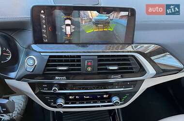 Внедорожник / Кроссовер BMW X3 2017 в 