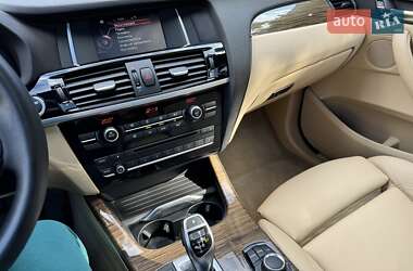 Внедорожник / Кроссовер BMW X3 2014 в 