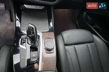 Внедорожник / Кроссовер BMW X3 2018 в 