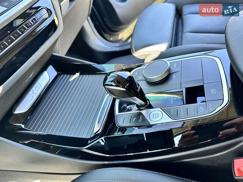 Внедорожник / Кроссовер BMW X3 2022 в Киеве
