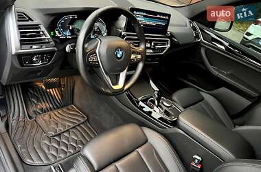 Внедорожник / Кроссовер BMW X3 2022 в 