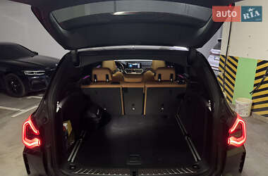 Внедорожник / Кроссовер BMW X3 2021 в 