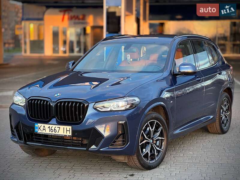 Внедорожник / Кроссовер BMW X3 2022 в 