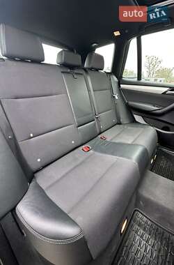 Внедорожник / Кроссовер BMW X3 2013 в 