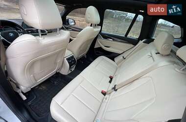 Позашляховик / Кросовер BMW X3 2018 в 