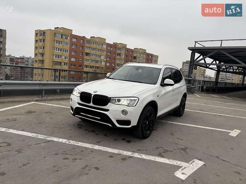 Внедорожник / Кроссовер BMW X3 2015 в 