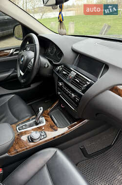 Внедорожник / Кроссовер BMW X3 2014 в 