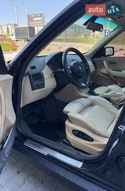 Внедорожник / Кроссовер BMW X3 2004 в 