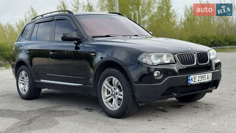 Внедорожник / Кроссовер BMW X3 2009 в 