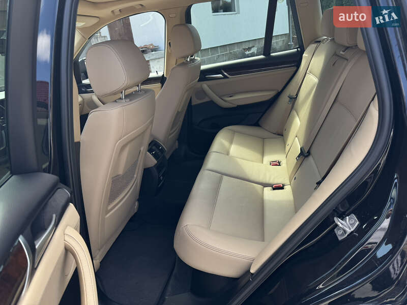Внедорожник / Кроссовер BMW X3 2017 в Золочеве