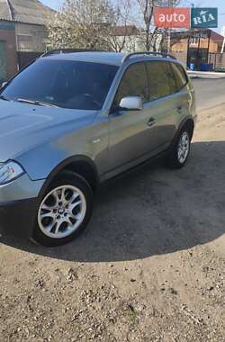 Внедорожник / Кроссовер BMW X3 2004 в Николаеве