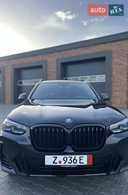 Позашляховик / Кросовер BMW X3 2021 в 