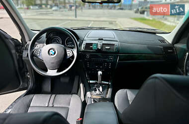 Позашляховик / Кросовер BMW X3 2010 в 