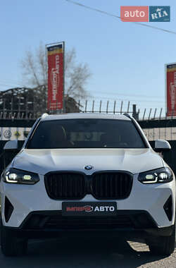 Внедорожник / Кроссовер BMW X3 2022 в 