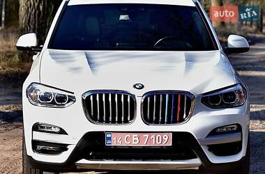 Внедорожник / Кроссовер BMW X3 2019 в 