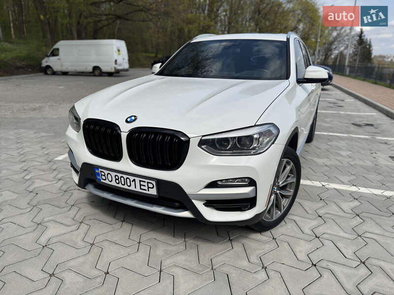 Внедорожник / Кроссовер BMW X3 2019 в Тернополе