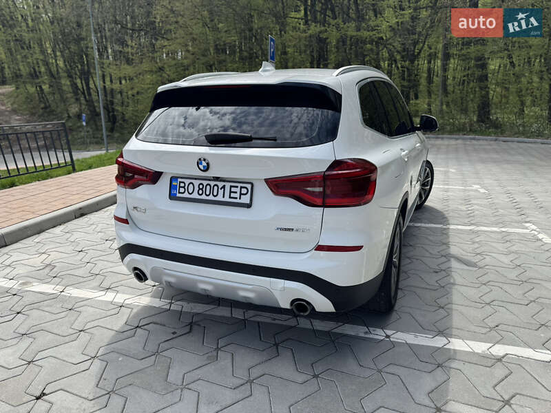 Внедорожник / Кроссовер BMW X3 2019 в Тернополе