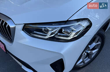 Позашляховик / Кросовер BMW X3 2022 в 