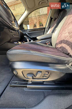 Позашляховик / Кросовер BMW X3 2011 в 