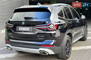 Позашляховик / Кросовер BMW X3 2023 в 
