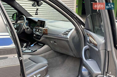 Позашляховик / Кросовер BMW X3 2023 в 